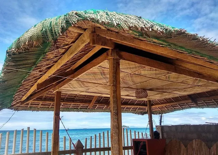 Suba Nipa Huts ホームステイ *