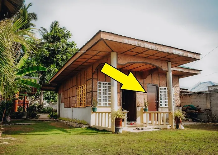 Suba Nipa Huts ホームステイ Daanbantayan