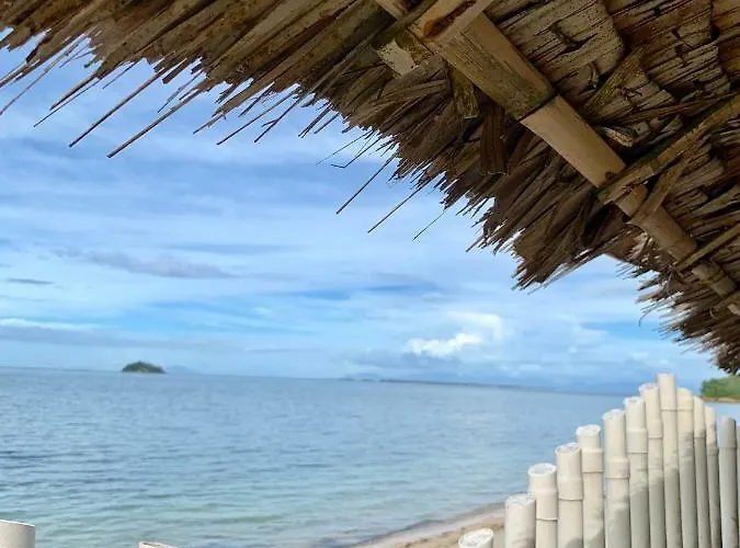 Suba Nipa Huts *